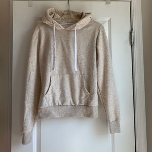 ⛵️SALE- Beige Sweatshirt